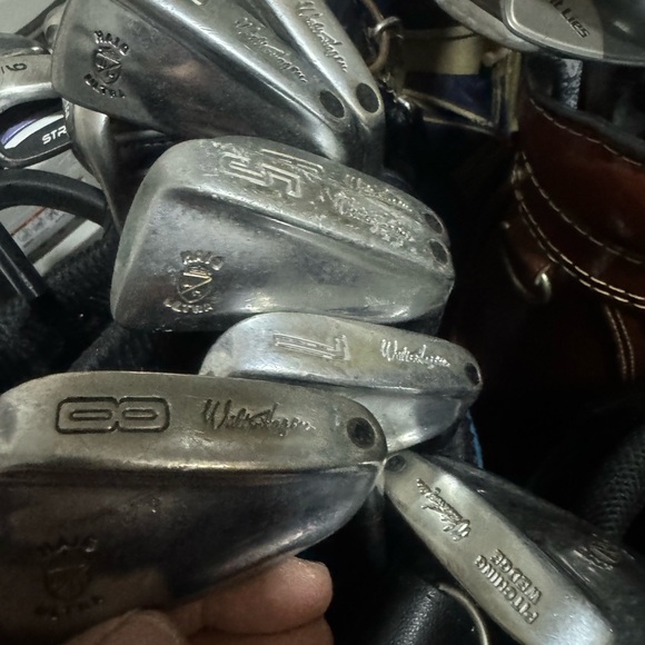 Walter Hagen 7 Pc Iron Set In Right Handed
Steel - Picture 10 of 12